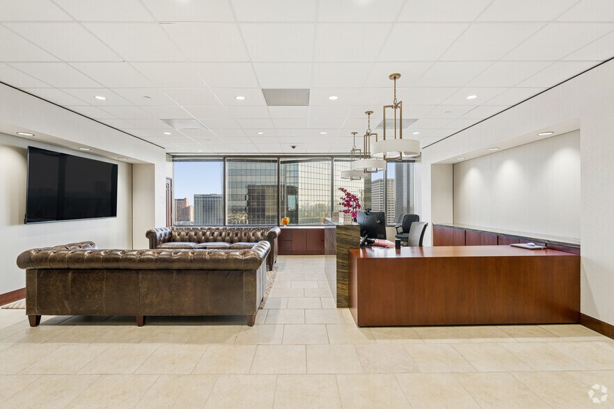 More Photos Of 3050 Post Oak Blvd, Houston Office For Lease
