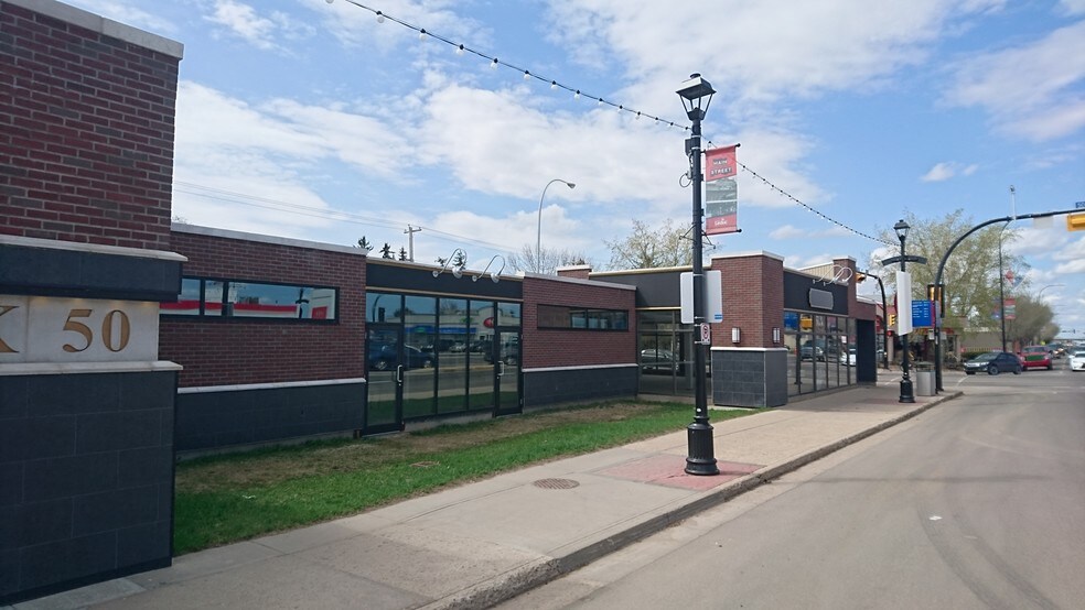 More Photos Of 4911 50th Ave, Leduc Storefront For Lease