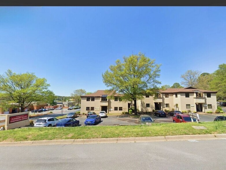 More Photos Of 2024 Arkansas Valley Dr, Little Rock Loft Creative Space For Sale