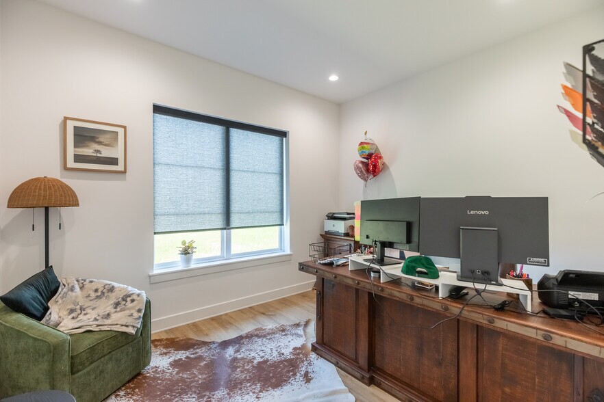More Photos Of 1804 Denali Dr, Abilene Office For Sale