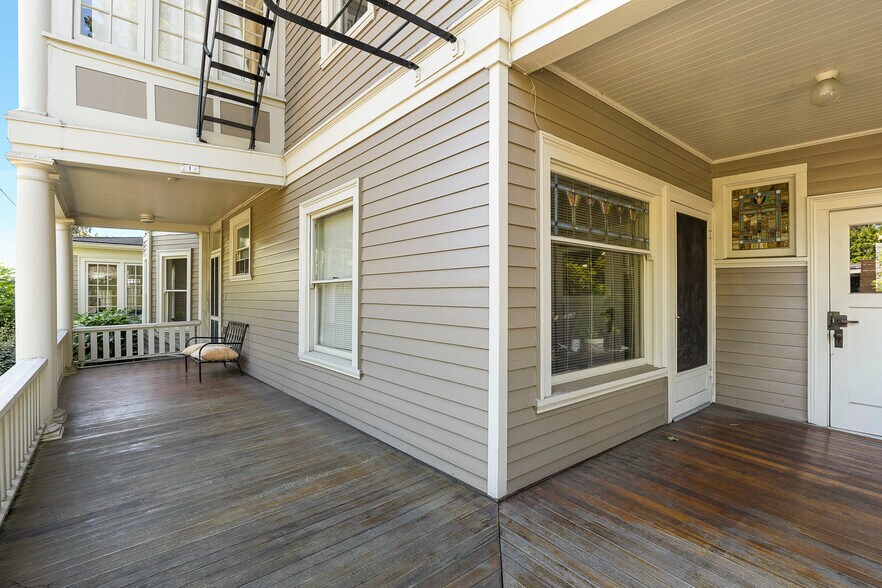 More Photos Of 714-716 NW 24th Pl, Portland Apartments For Sale