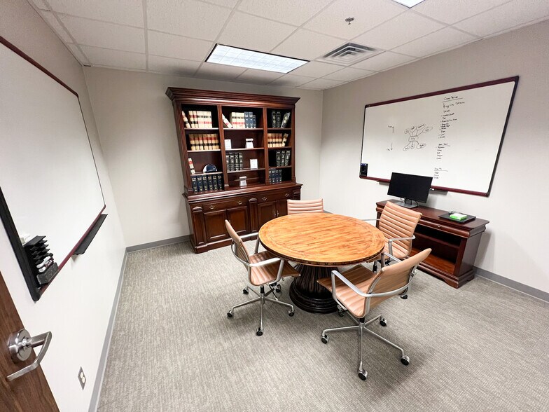 More Photos Of 303 W Wall St, Midland Office For Sale