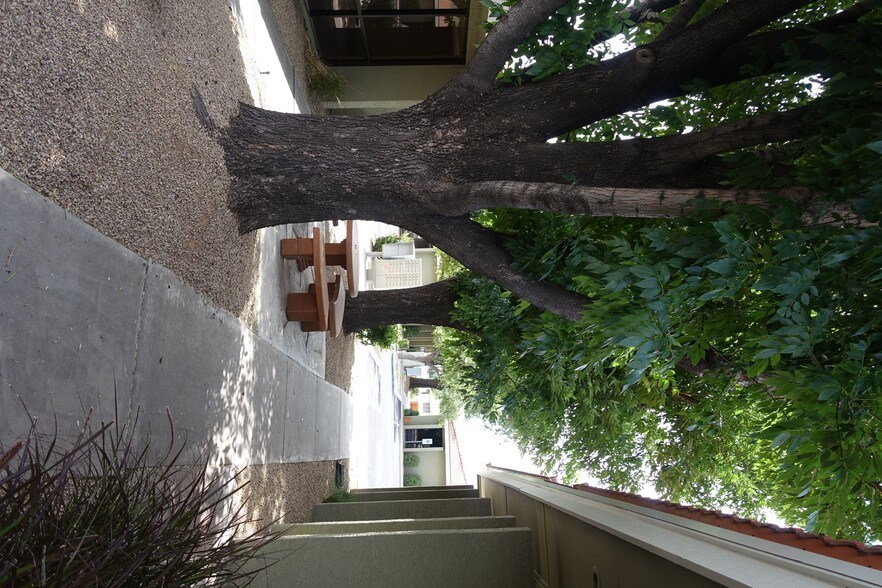 More Photos Of 8607 N 59th Ave, Glendale Office For Lease