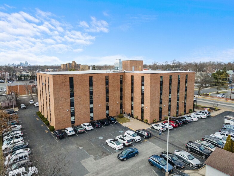 More Photos Of 900 Haddon Ave, Collingswood Office For Lease