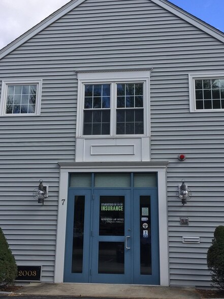 More Photos Of 7 Christy Dr, Brockton Office For Sale