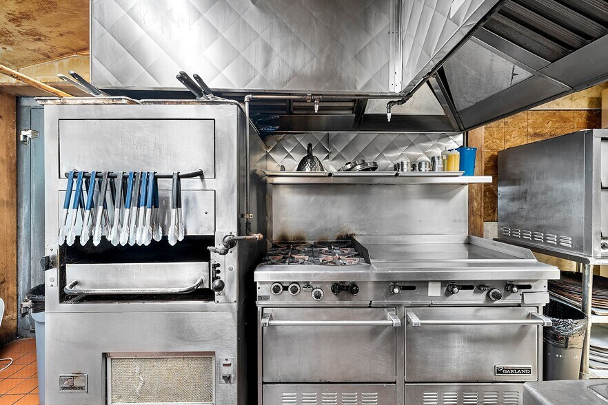 More Photos Of N12808 Northway Dr, Athelstane Restaurant For Sale