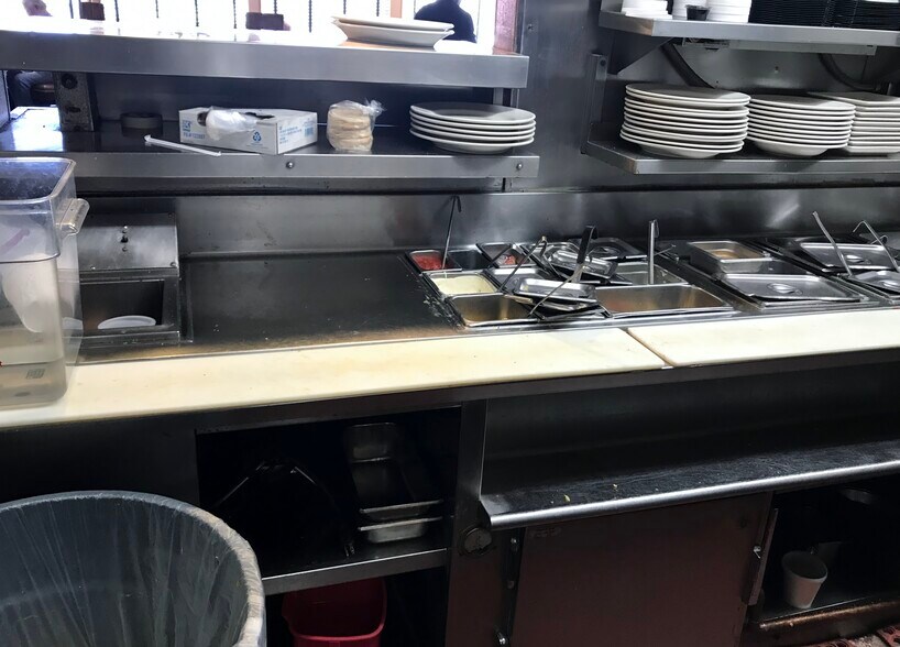 More Photos Of 600 E Sahara Ave, Las Vegas Unknown For Lease