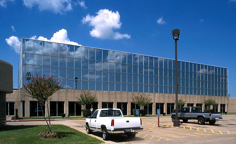 More Photos Of 3737-3743 Red Bluff Rd, Pasadena Office For Lease