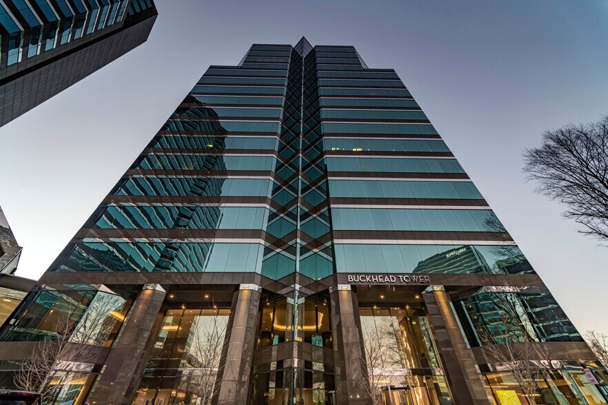 More Photos Of 3399 Peachtree Rd NE, Atlanta Coworking Space