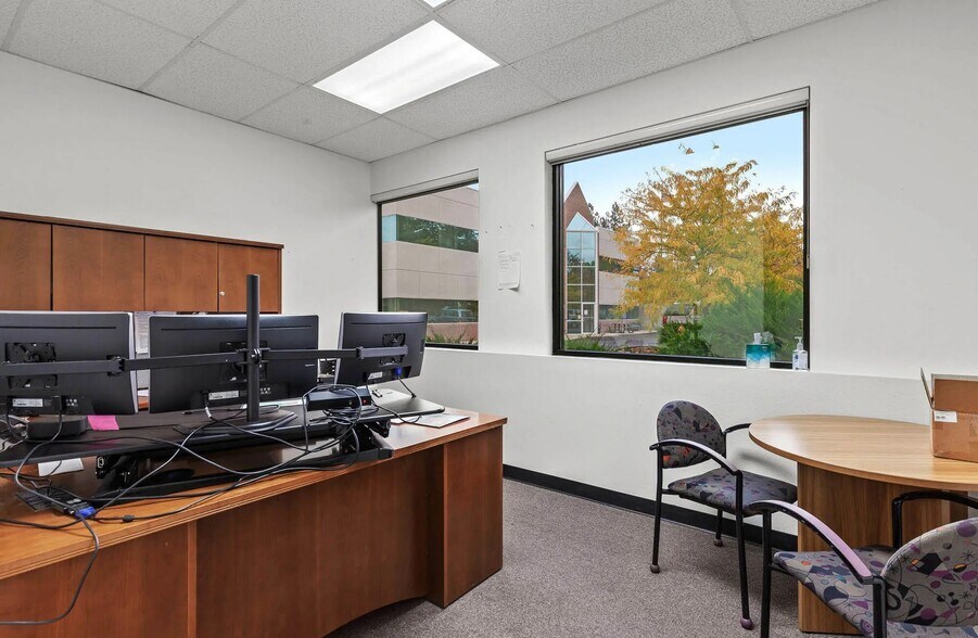More Photos Of 1230 N Northwood Center Ct, Coeur d'Alene Office For Lease