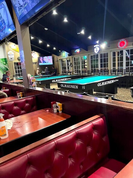 More Photos Of 1420 E Broad St, Fuquay Varina Restaurant For Sale