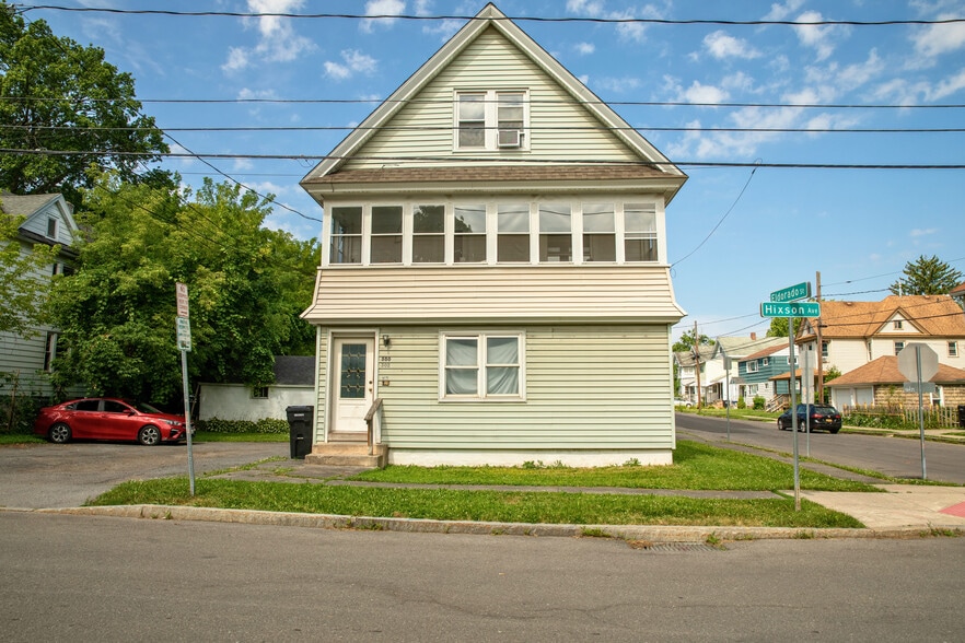 More Photos Of 300 Hixson Ave, Syracuse Multifamily For Sale