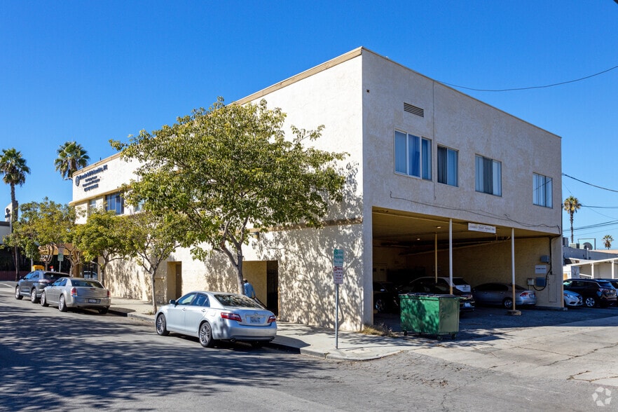 More Photos Of 4200-4204 Atlantic Ave, Long Beach Office For Lease