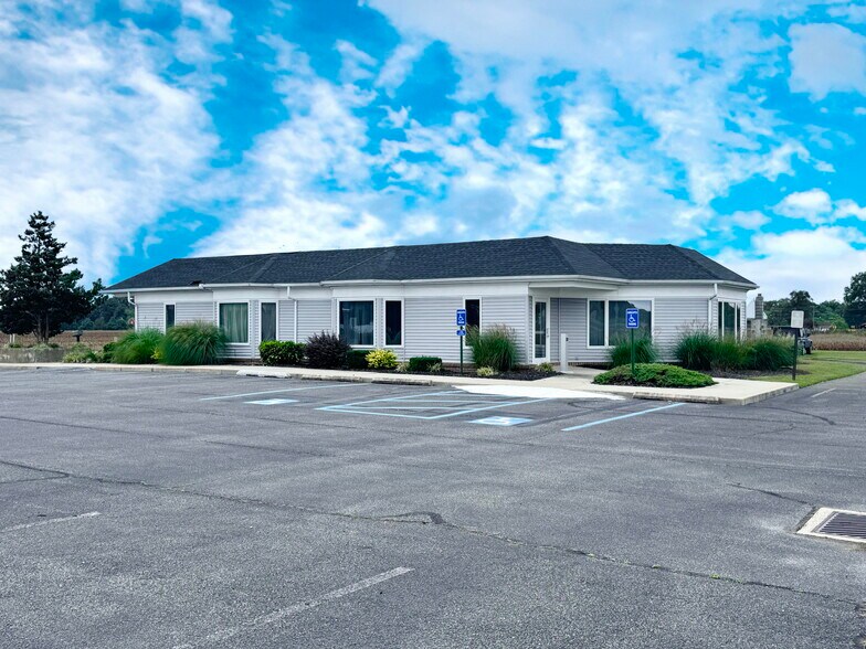 More Photos Of 8991 Redden Rd, Bridgeville Flex For Sale