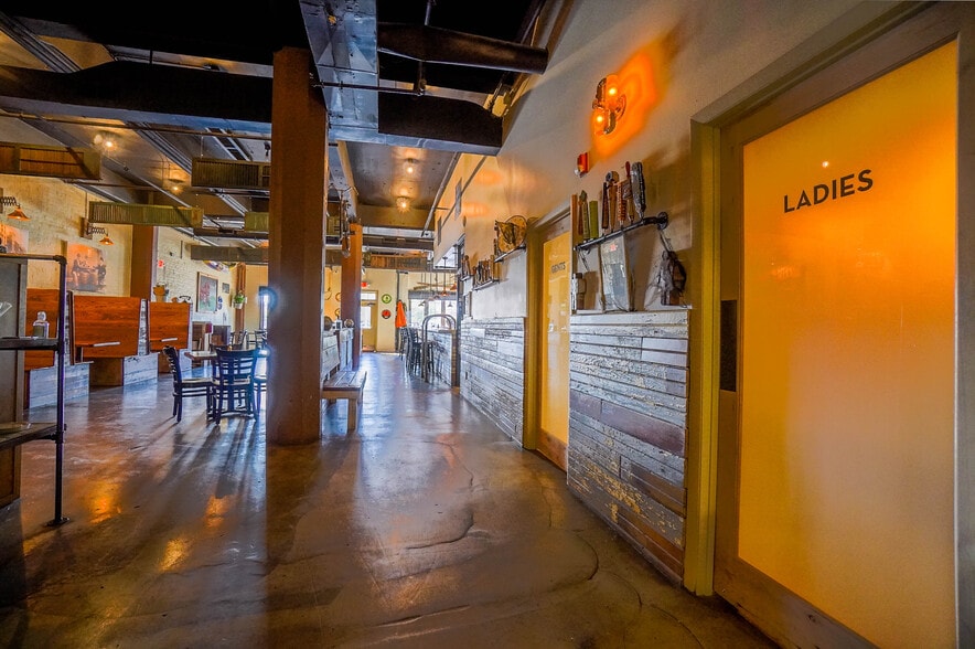 More Photos Of 135 E 2nd St, Dayton Restaurant For Sale