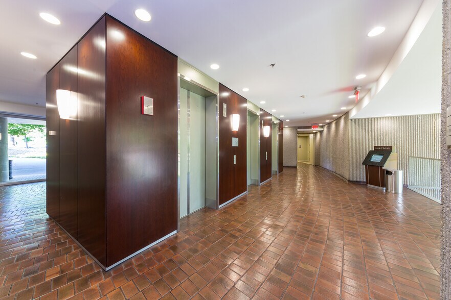 More Photos Of 2801 Buford Hwy NE, Atlanta Unknown For Lease