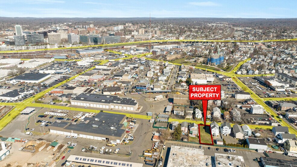 More Photos Of 26 Hanover St, Stamford Land For Lease