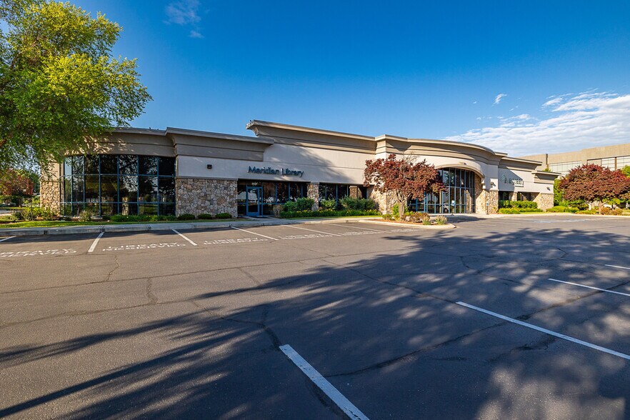 More Photos Of 3587 E Overland Rd, Meridian Office For Lease