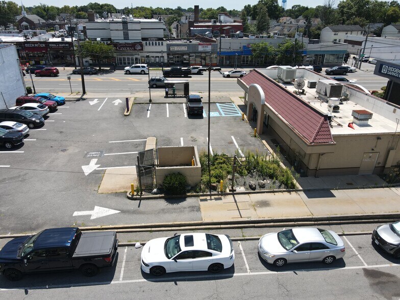 More Photos Of 996 Hempstead Tpke, Franklin Square Fast Food For Sale