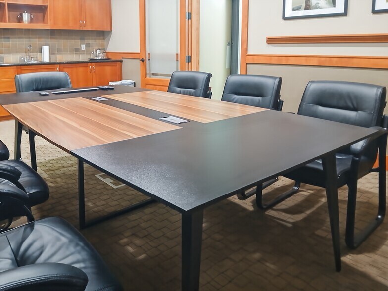 More Photos Of 3559 National Dr, Medford Coworking Space