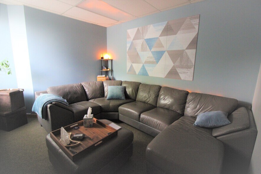 More Photos Of 1240 E 8th St, Traverse City Office For Sale