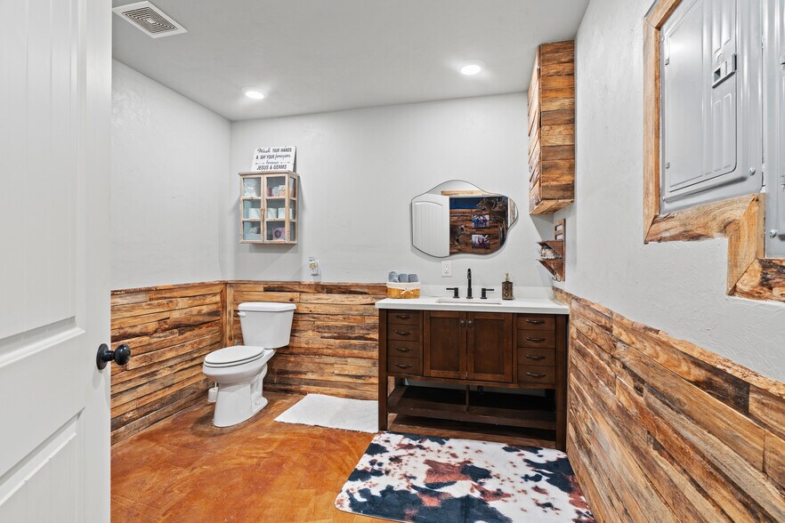 More Photos Of 225 S 150th St, Fairmont Land For Sale