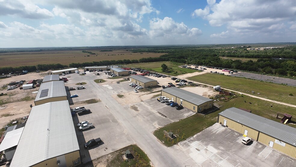 Primary Photo Of 271 Millennium Dr, Kyle Industrial For Lease
