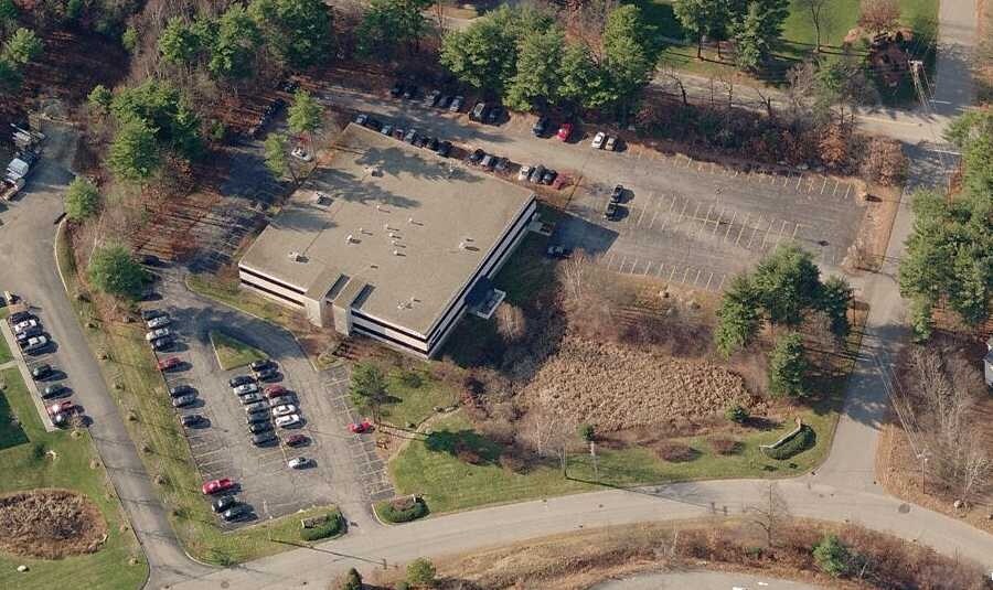 More Photos Of 7 Henry Clay Dr, Merrimack Office For Lease