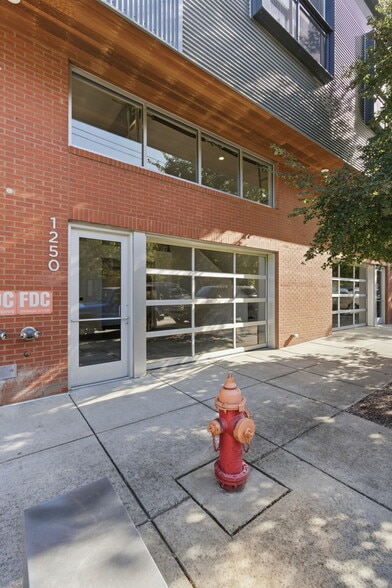 More Photos Of 1250 Martin St, Nashville General Retail For Lease