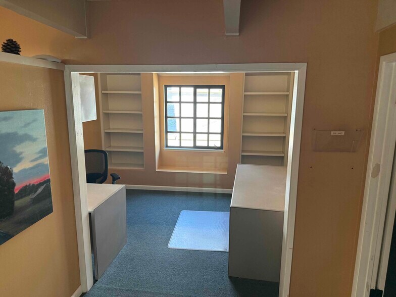 More Photos Of 256 San Jose St, Salinas Medical For Lease