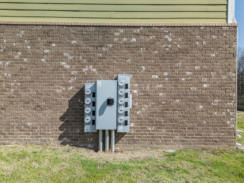 More Photos Of 156 Silver St, Tullahoma Apartments For Sale