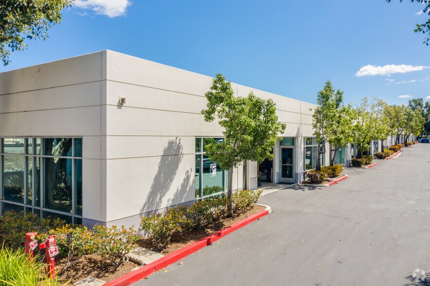 More Photos Of 212 Technology Dr, Irvine Unknown For Lease