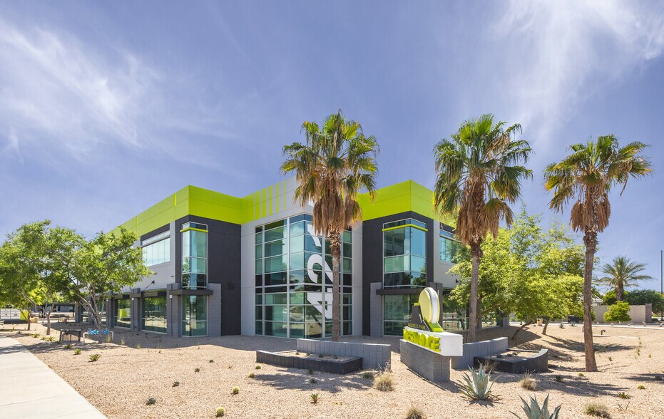 More Photos Of 4215 E McDowell Rd, Mesa Unknown For Lease