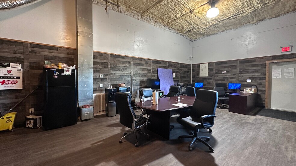 More Photos Of 19285 Old Houston Rd, Conroe Industrial For Lease