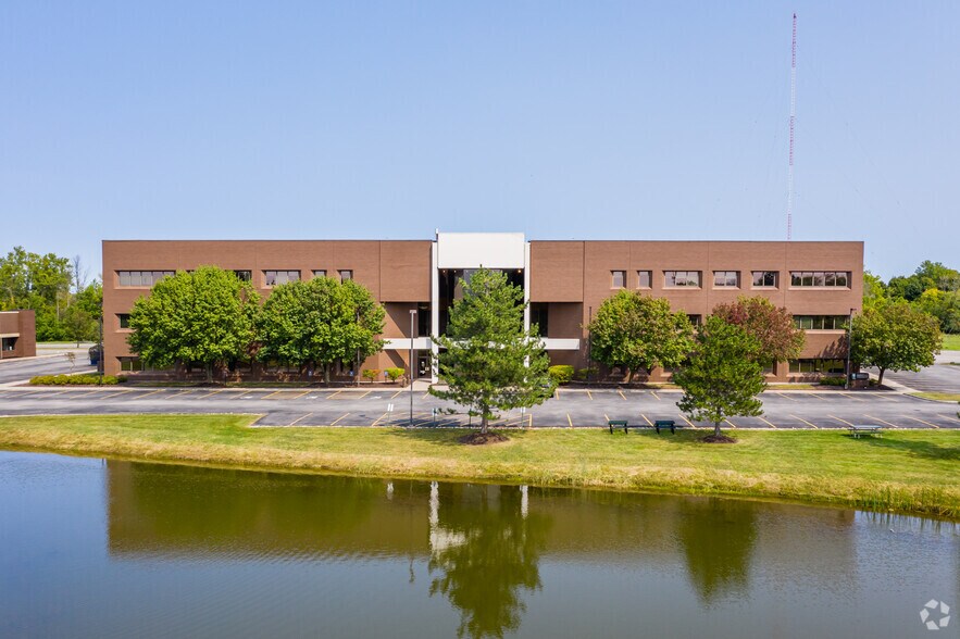 More Photos Of 300 Canal View Blvd, Rochester Office For Lease