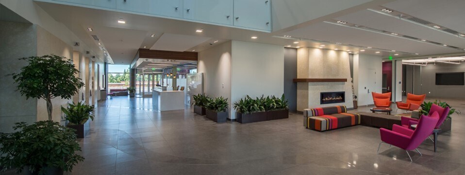 More Photos Of 725 E Fireweed Ln, Anchorage Office For Lease
