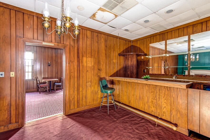 More Photos Of 15 7th St, Augusta Restaurant For Sale