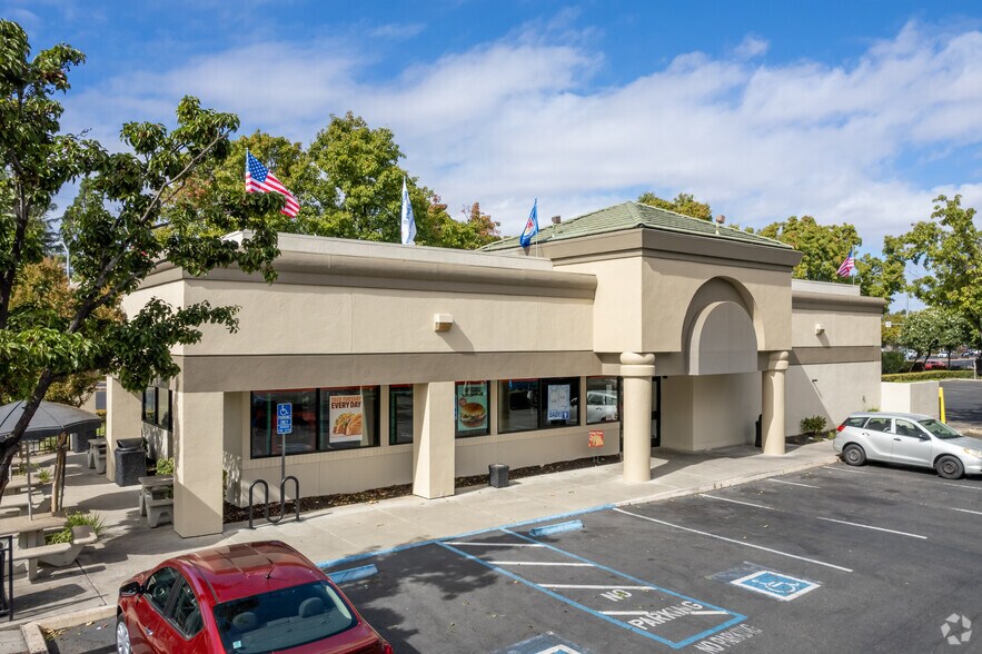 More Photos Of 4495 1st St, Livermore Unknown For Lease