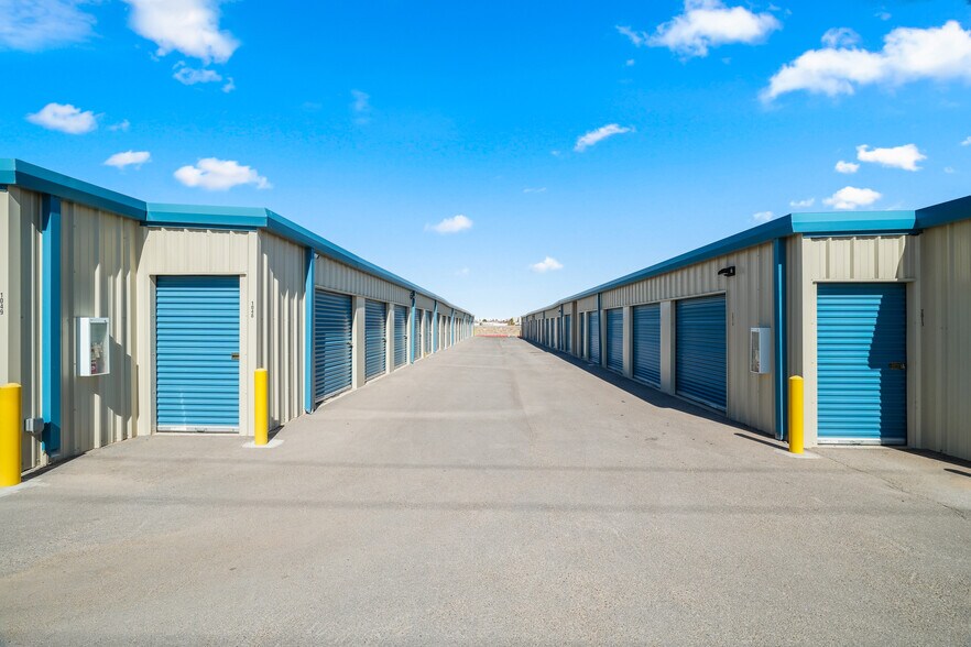 More Photos Of 14150 Pebble Hills Blvd, El Paso Self Storage For Sale