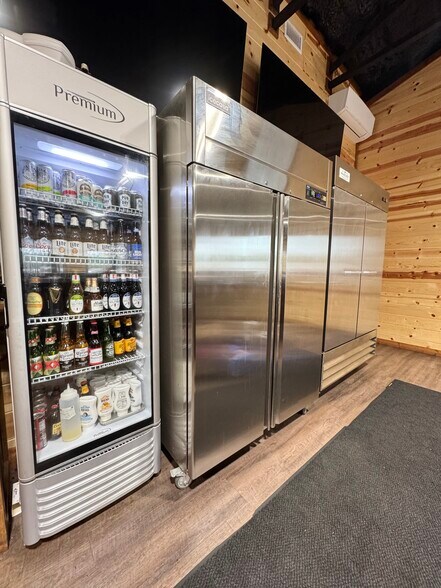 More Photos Of 500 SE Lincoln Rd, Idabel Hotel For Sale