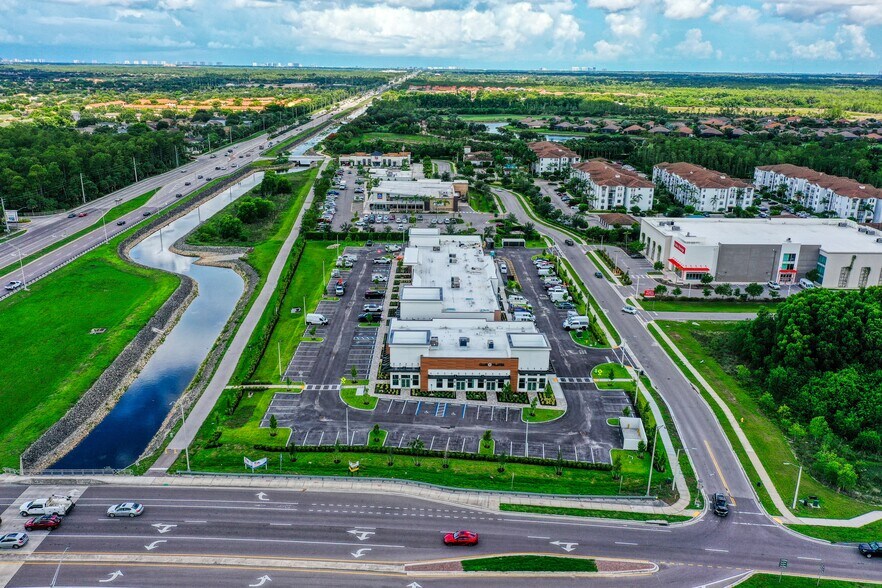 More Photos Of 8710 Addison Place Dr, Naples Storefront For Lease