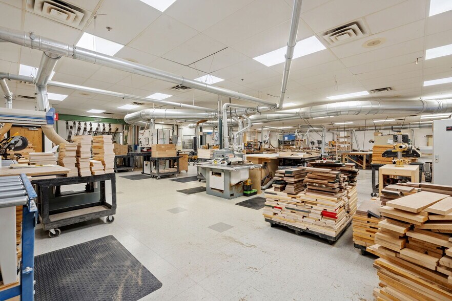 More Photos Of 1215 S Grant Ave, Loveland Warehouse For Sale