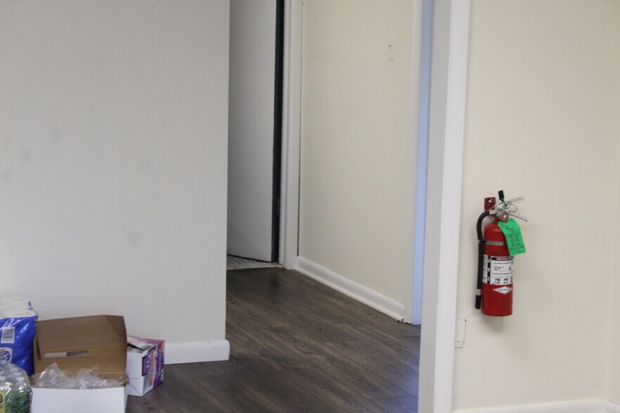 More Photos Of 3321 Doris Ave, Ocean Unknown For Lease