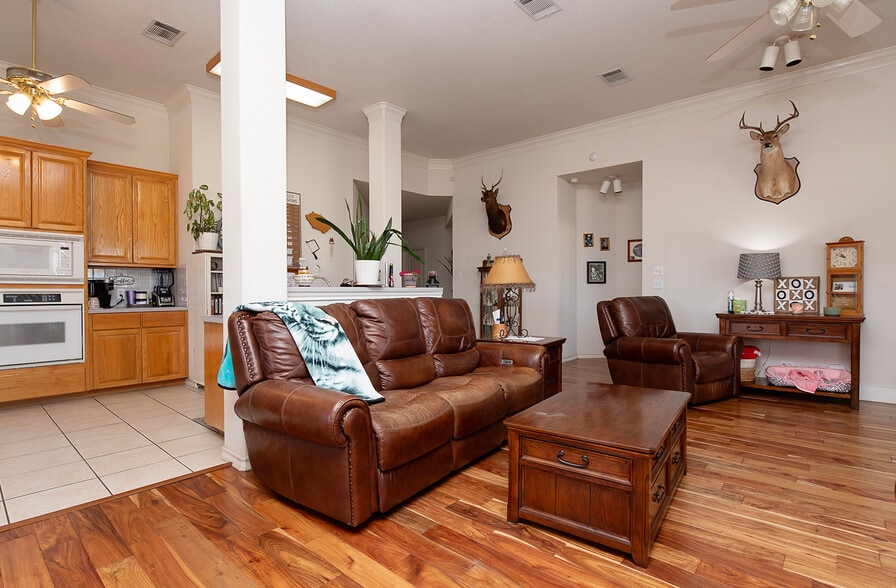 More Photos Of 1833 County Road 305, Jarrell Land For Sale