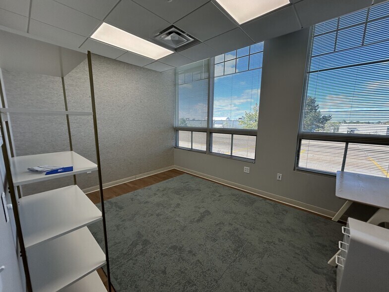 More Photos Of 23600 Commerce Park, Beachwood Medical For Lease