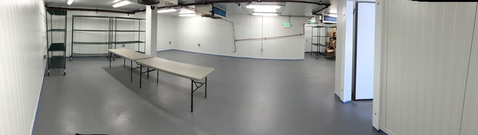 More Photos Of 3200 Olympic Blvd, Santa Monica Industrial For Lease