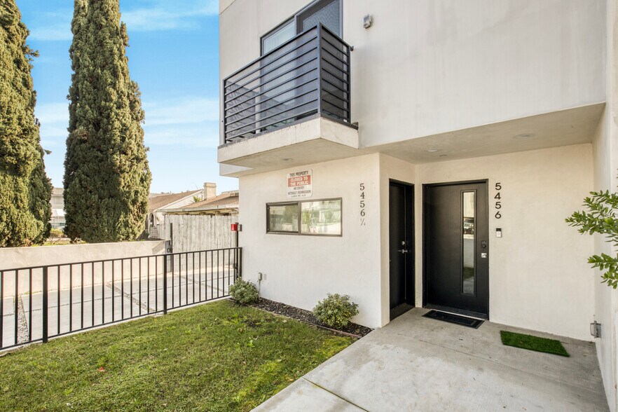 More Photos Of 5456 Barton Ave, Los Angeles Apartments For Sale