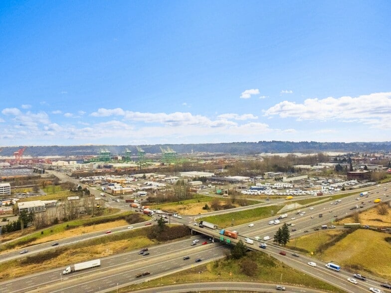 More Photos Of 3077 20th St E, Fife Warehouse For Lease