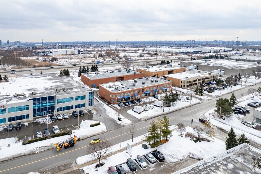 More Photos Of 510 Rowntree Dairy Rd, Vaughan Light Manufacturing For Lease