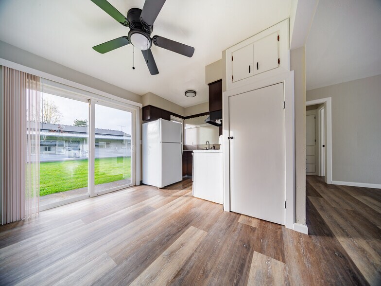 More Photos Of 1037 Ring St NE, Salem Apartments For Sale